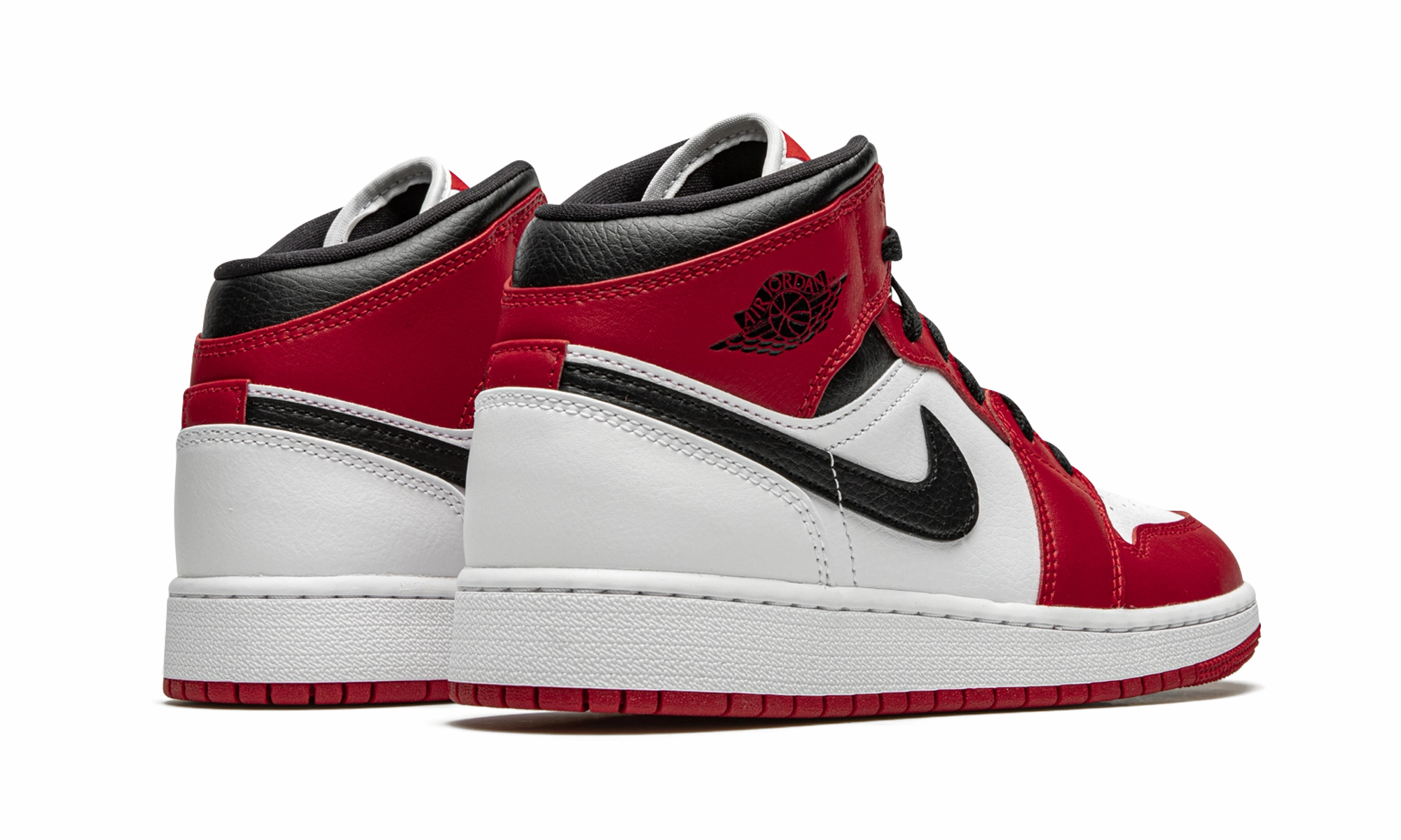 Air Jordan 1 Mid GS "Chicago 2020" Versatile Sole Slip-resistant fit
