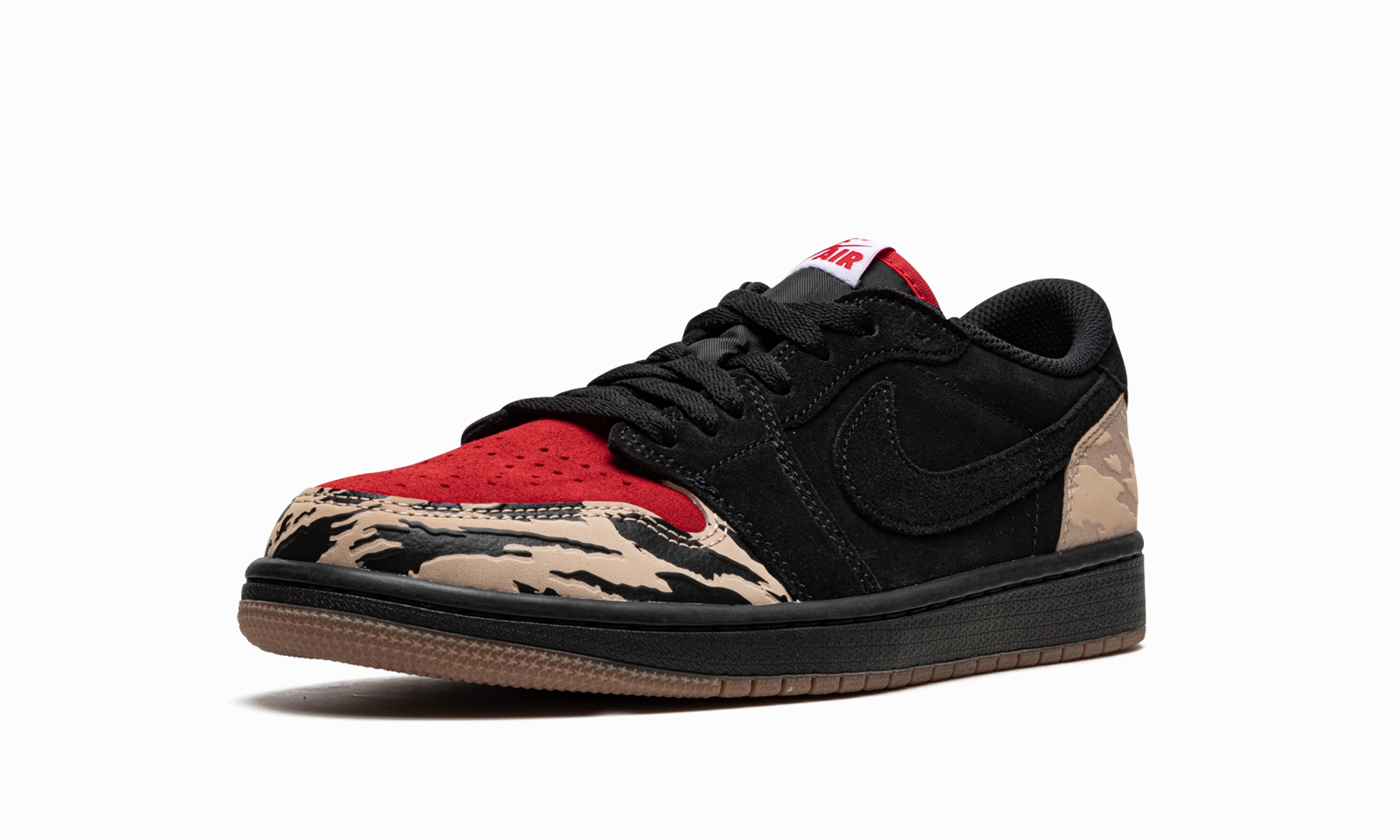 Air Jordan 1 Low SP "SoleFly - Carnivore" Long Walk Urban breathability