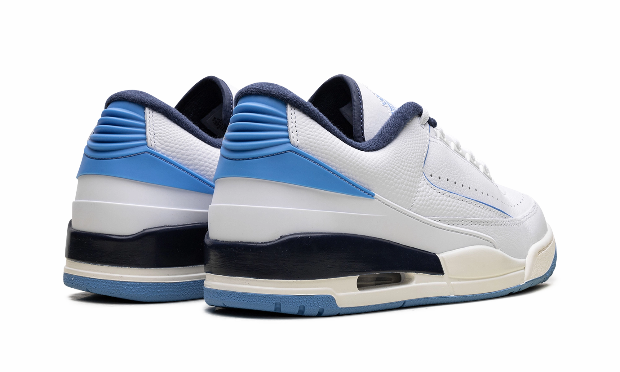 Jordan 2/3 "UNC" Peak Fit