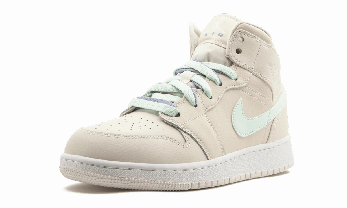 Air Jordan 1 Mid GS "Phantom" Comfortable fit