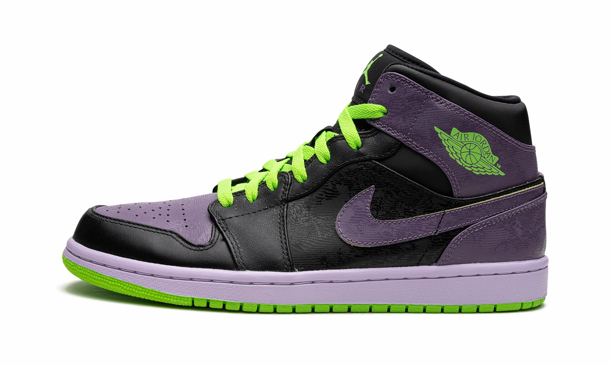 Air Jordan 1 Retro "Joker" Timeless Performance Vibrant sole