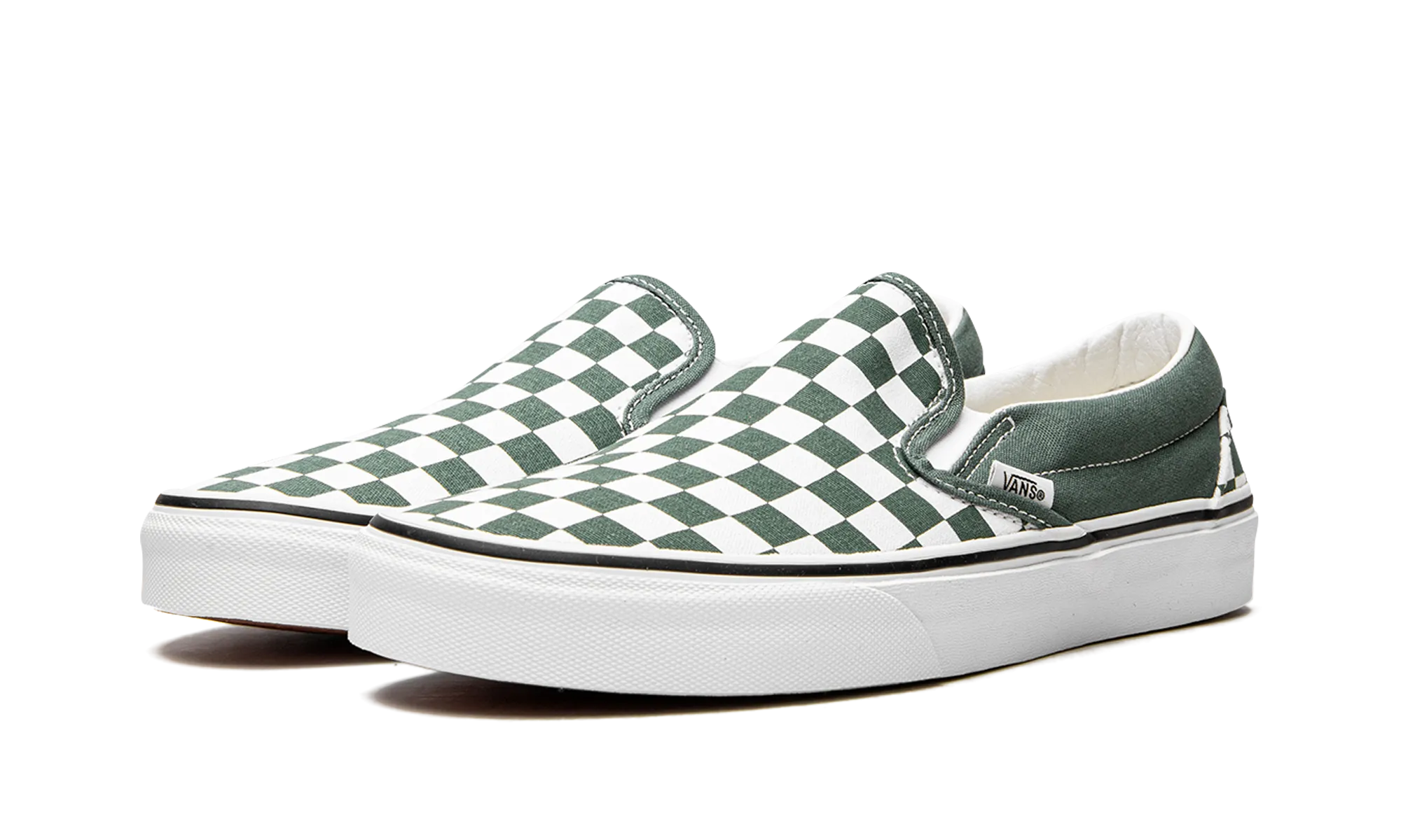 Outdoor Style Trend Spot Eco Theory Checkerboard