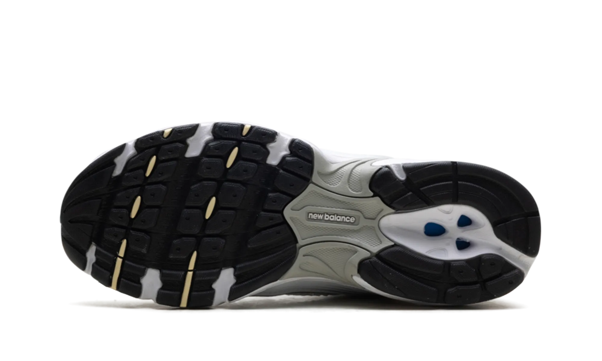 Explore More Block Hike 530 "White Calcium"