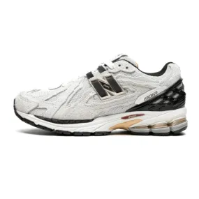 Skill Hike Foot Hug New Balance 1906D Protection Pack Reflection