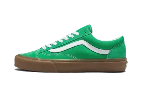 Style 36 "Green Gum" Date night Casual Look