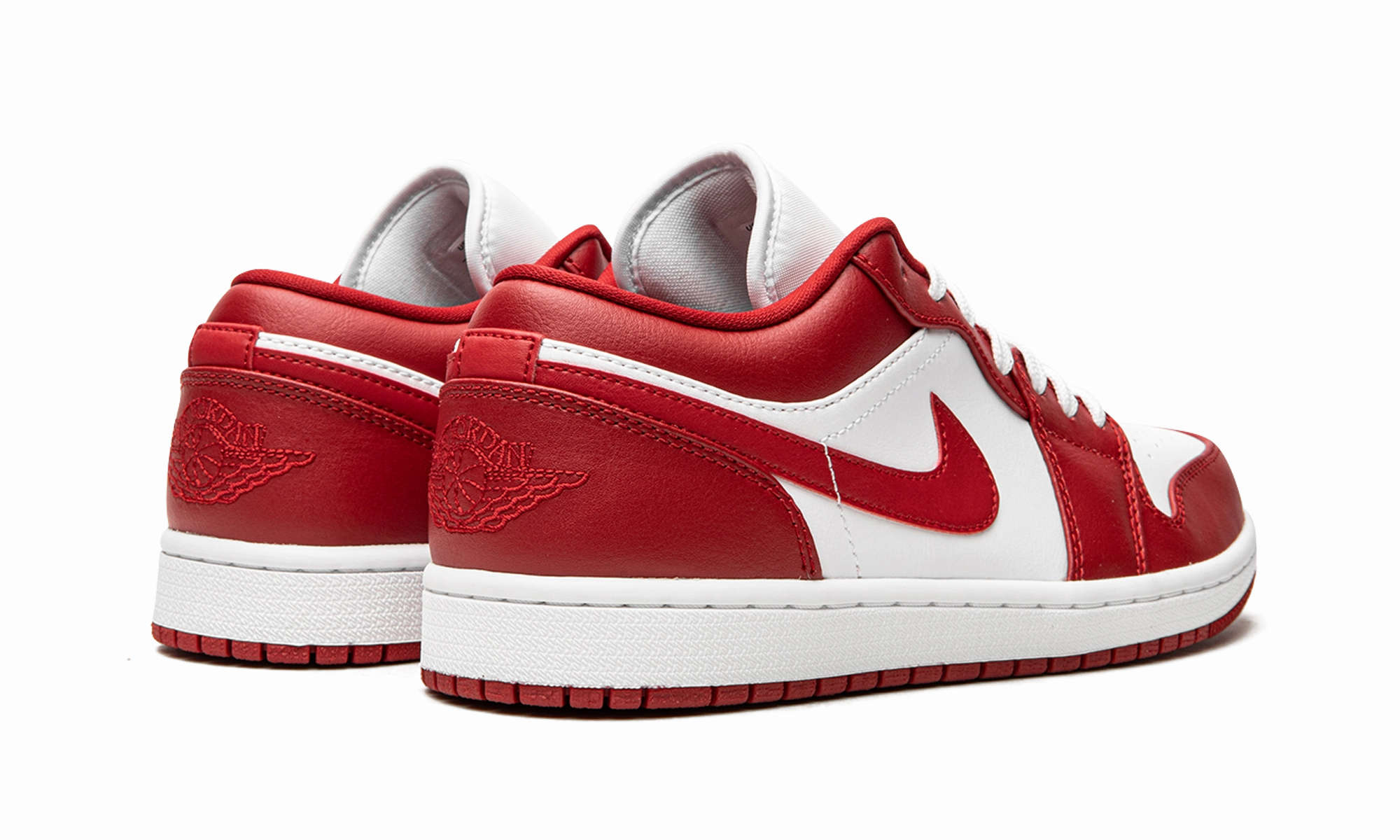 Air Jordan 1 Low "Gym Red" Distinctive Design