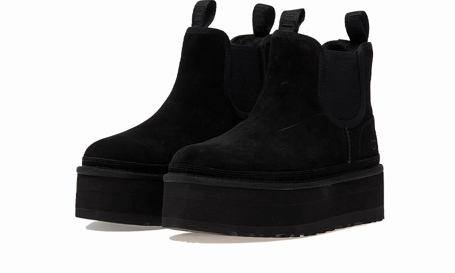 UGG Neumel Platform Chelsea Boot Black Studio Step Knit Glow