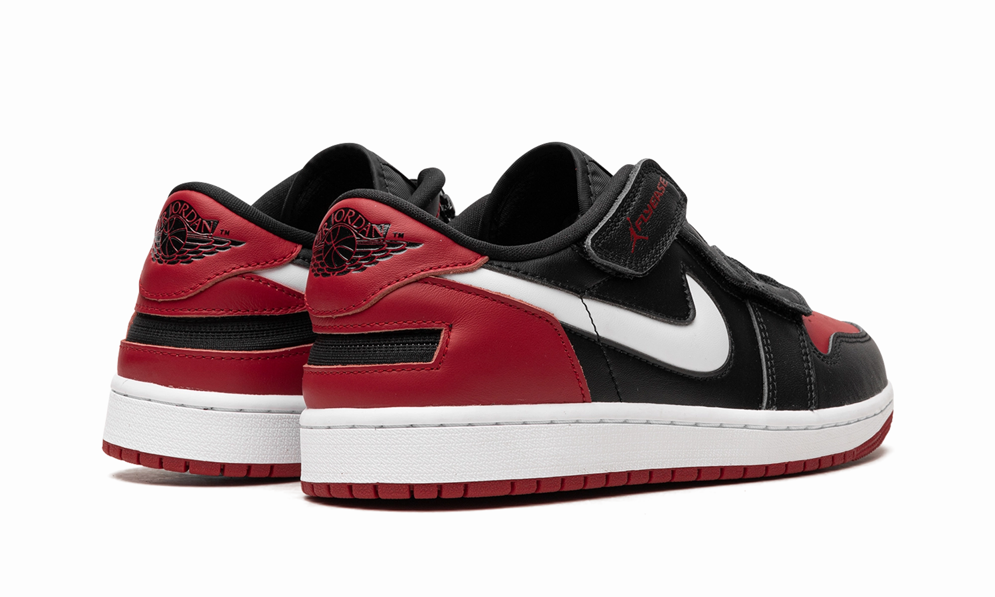 Air Jordan 1 Low Flyease "Bred" Light Grip Adaptive Support