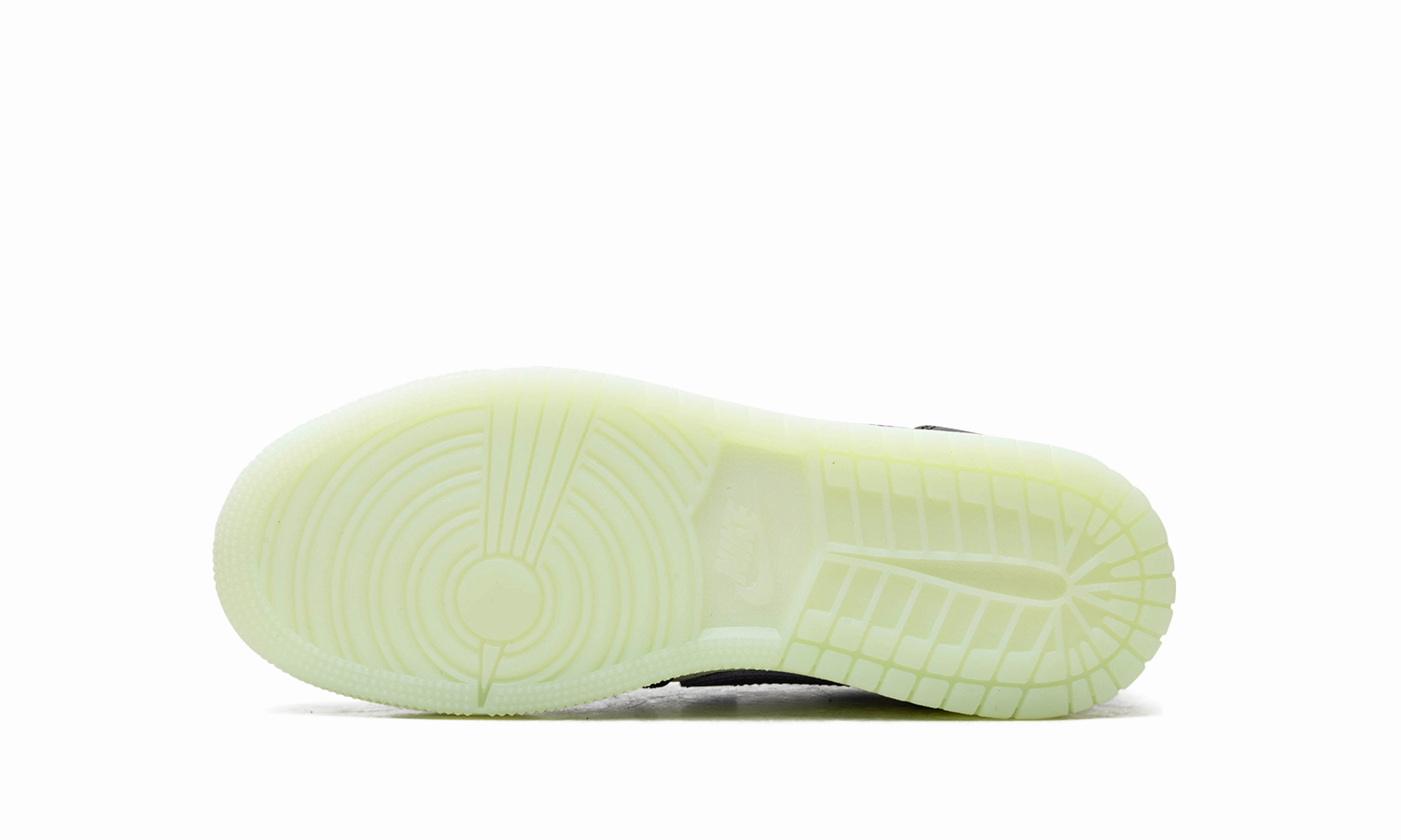 Air Jordan 1 Low "Black Raspberry" Street Friendly