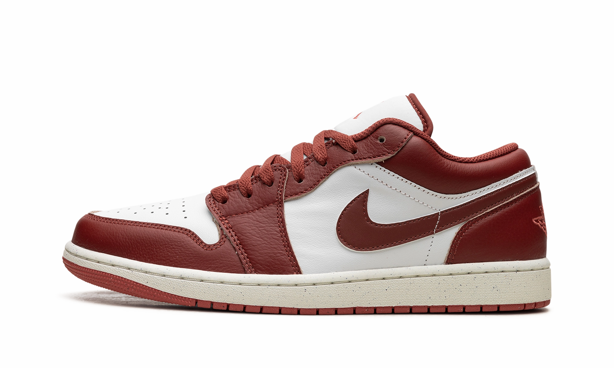 High Cushioning Ultimate Flex Air Jordan 1 Low SE "DUNE RED"
