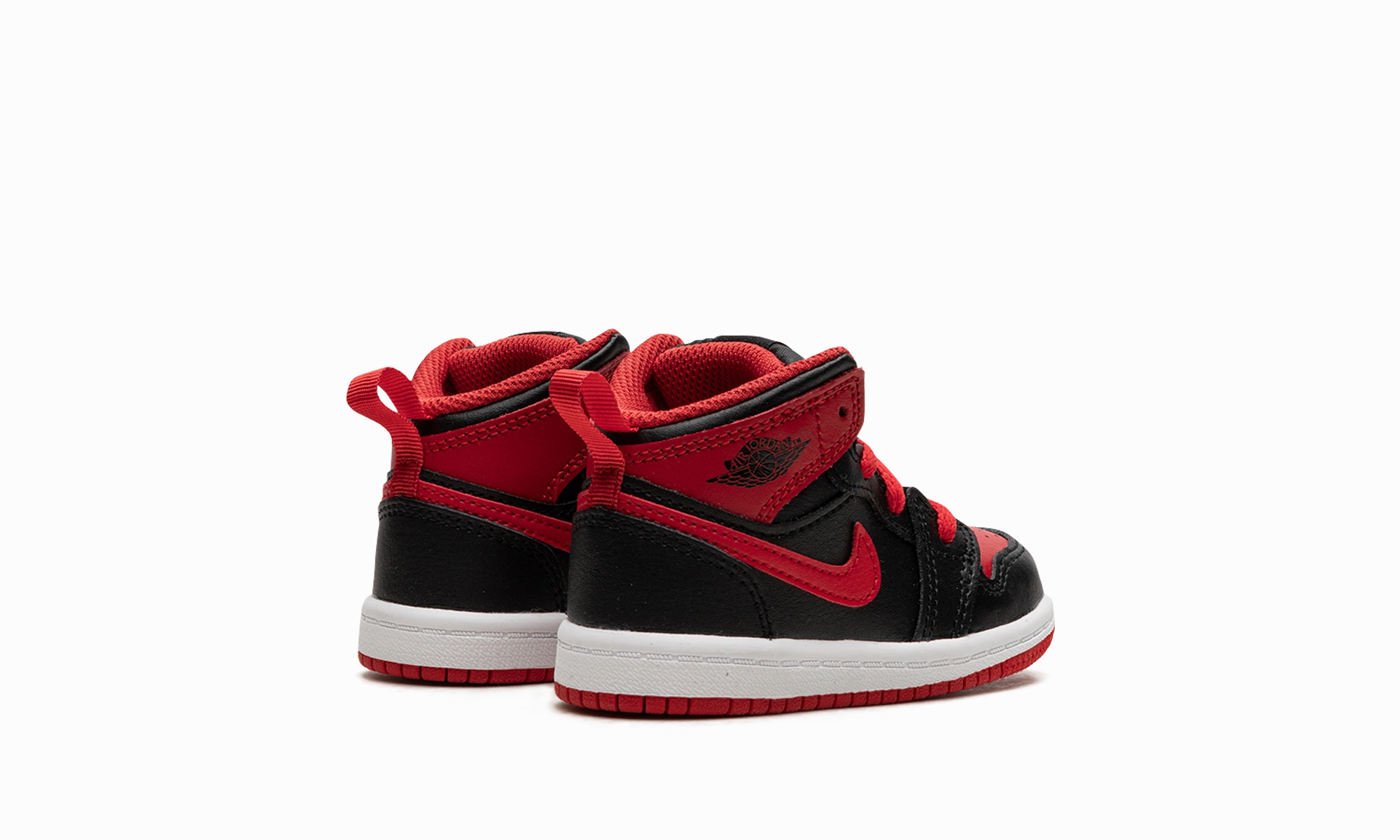 Air Jordan 1 Mid TD "Alternate Bred" Outdoor Run