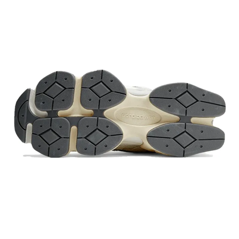 New Balance 9060 Moonbeam Sea Salt Metal Pop Coast Step