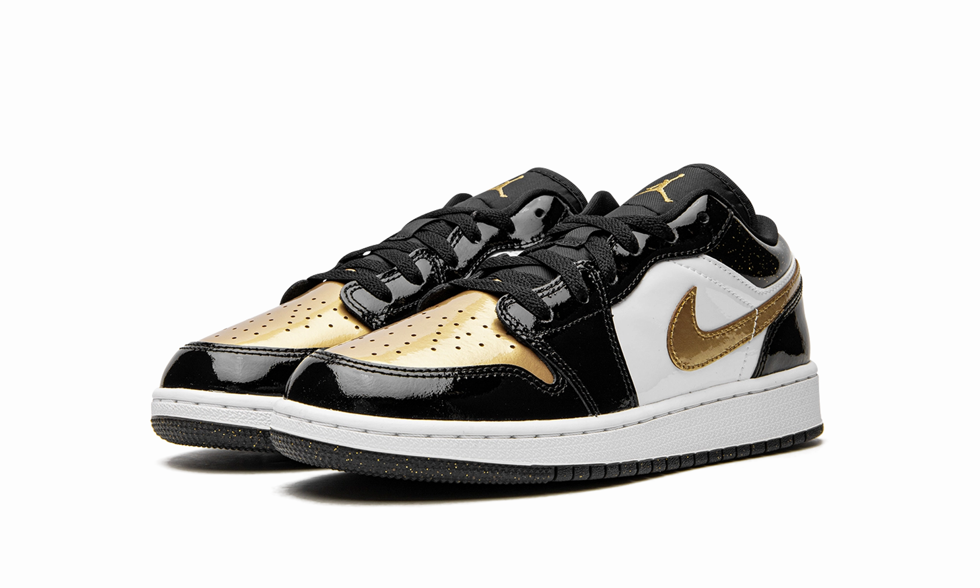 Travel Step Air Jordan 1 Low SE GS "Gold Toe"