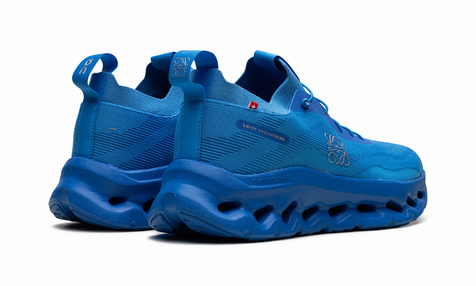 Cloudtilt "LOEWE - Blue" breathable mesh shoes