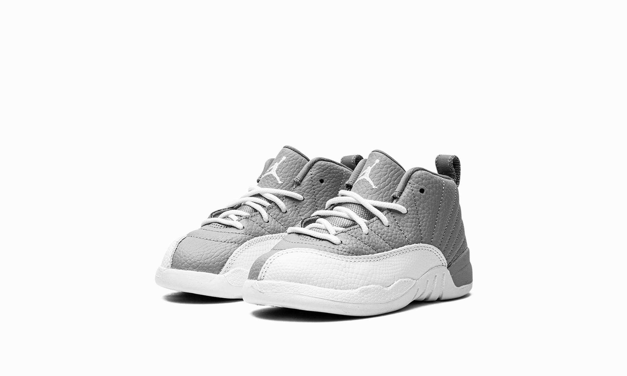 Jordan 12 Retro TD "Stealth" outdoor trail running shoe usage