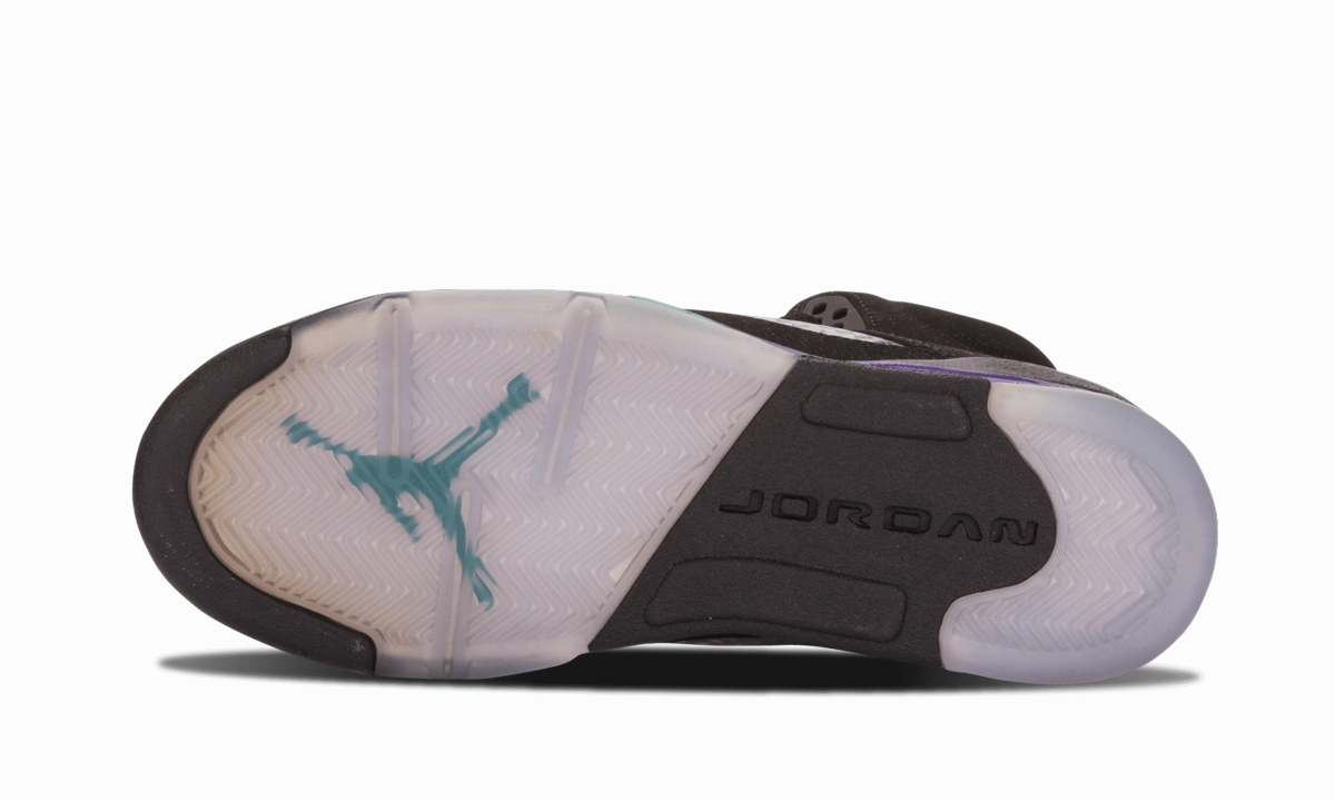 mystery - themed running option portable shoe benefit Air Jordan 5 Retro GS "Black Grape"