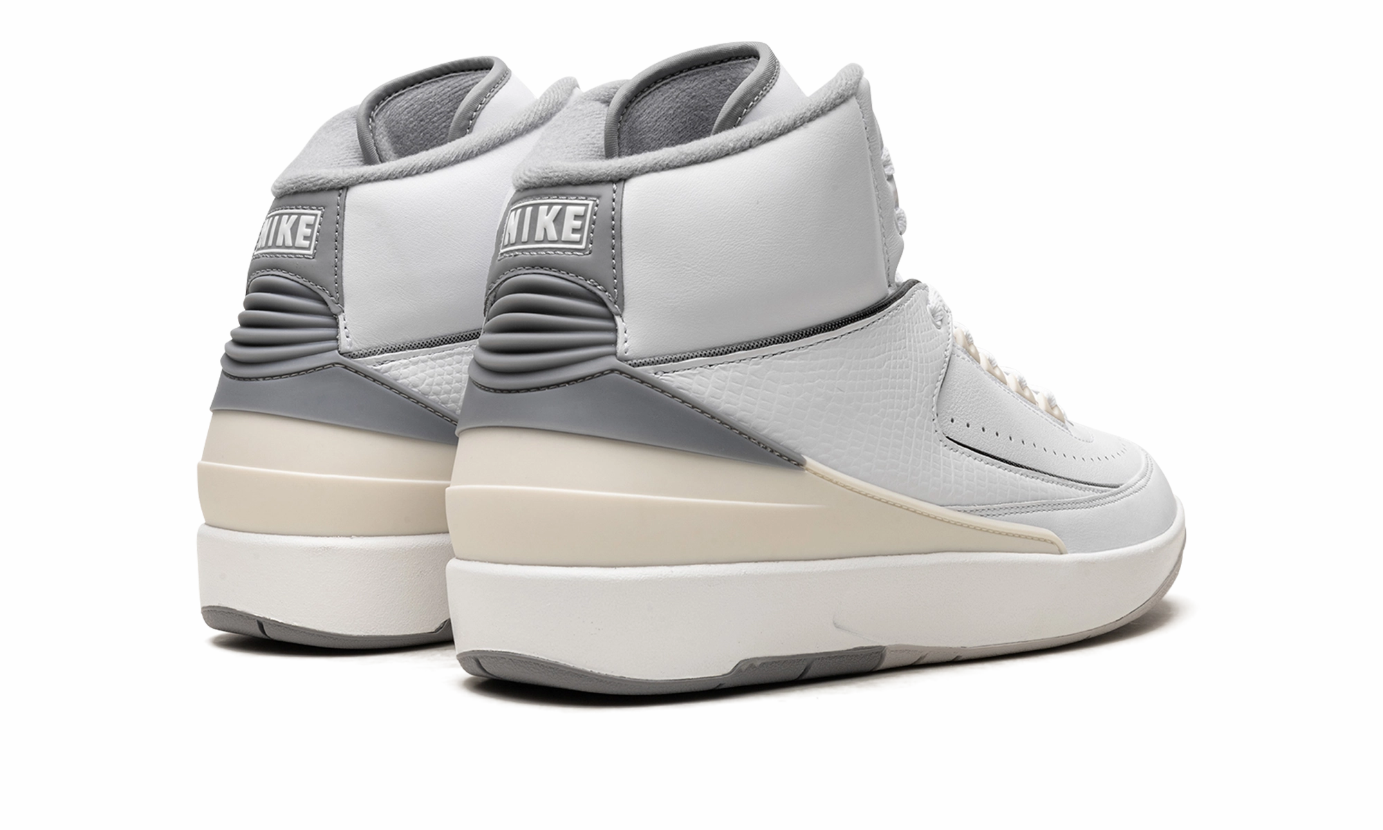 Air Jordan 2 "Cement Grey" Shape Hold