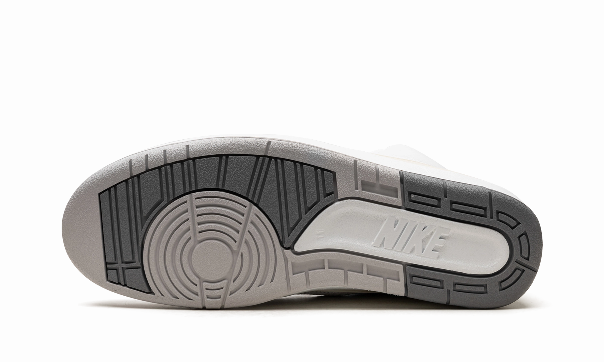 Air Jordan 2 "Cement Grey" Stylish Stripes Lightweight Construction