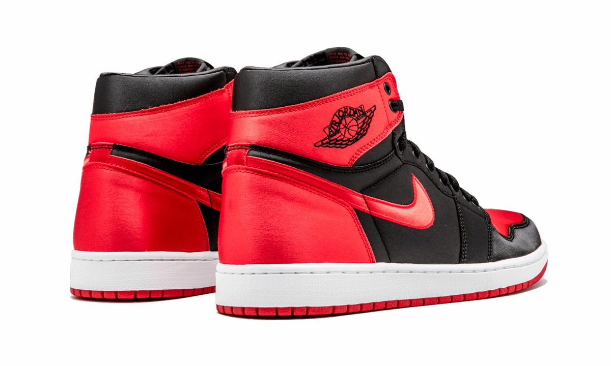 All-Day Flexibility Elevated shock absorption Air Jordan 1 Retro High OG SE "Satin Banned"