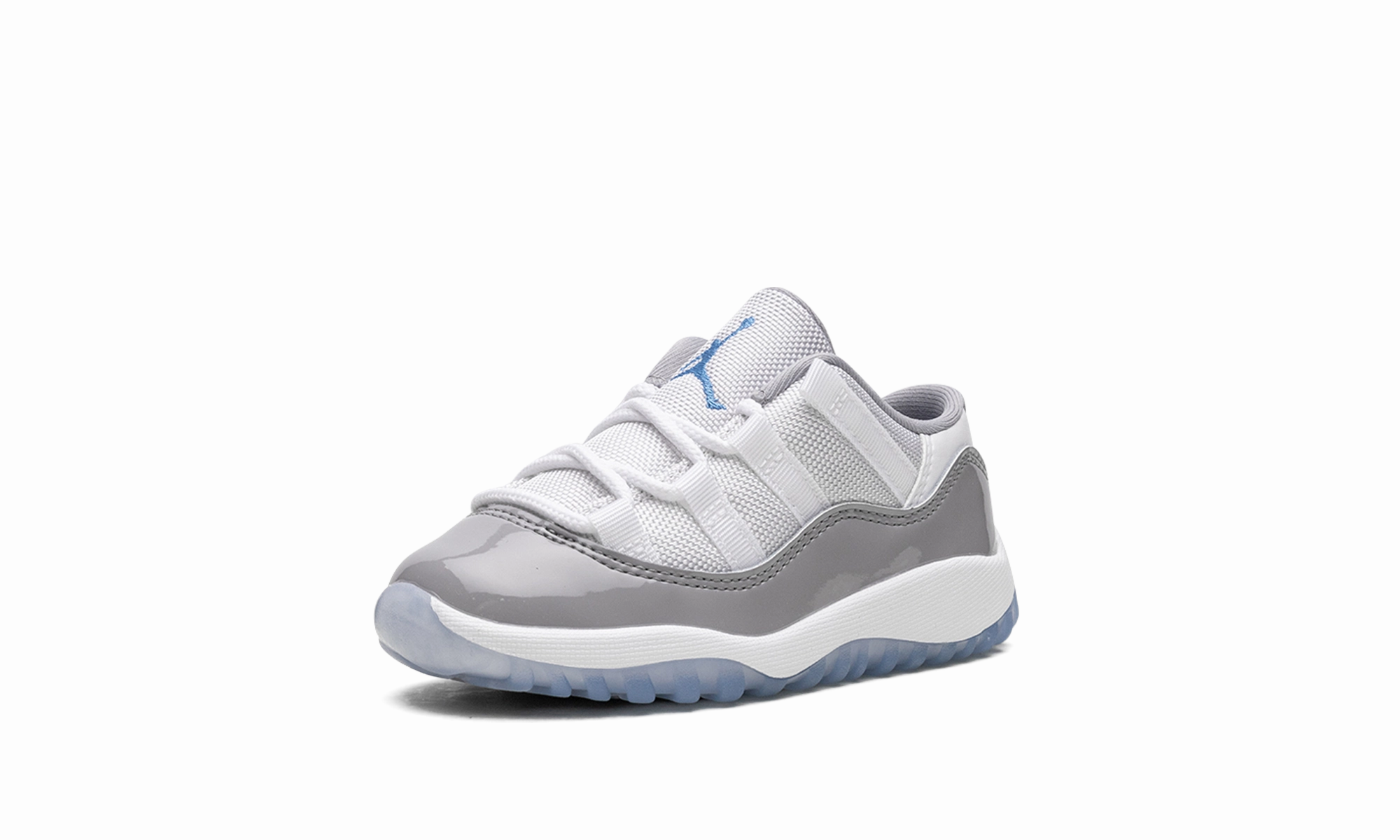 Air Jordan 11 Low TD "Cement Grey" unstable - surface shoes