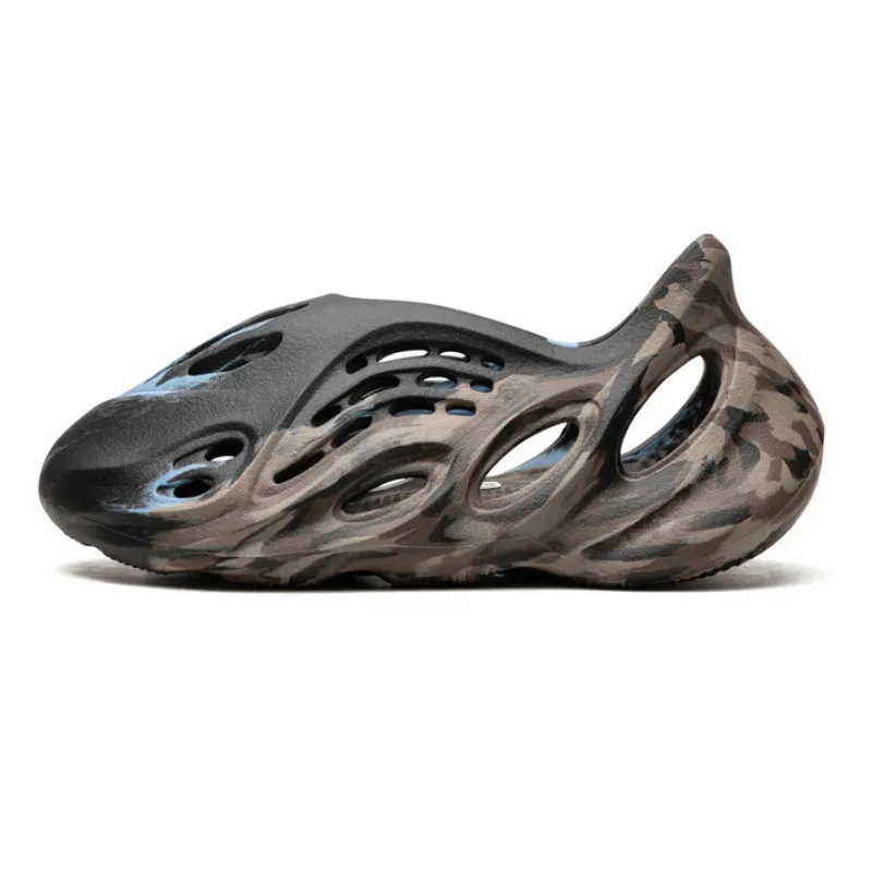 Yeezy Foam Runner MX Cinder Simple Step Autumn Breeze