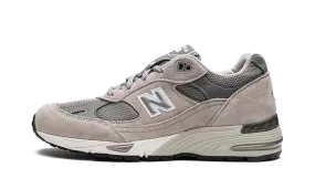 991 WMNS "Made in UK Grey" running in a marathon shoes Sunny Day