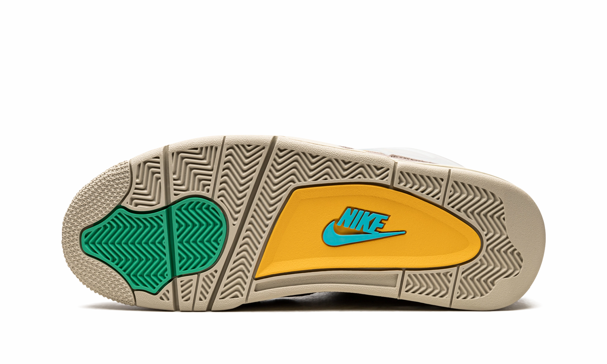 Air Jordan 4 Retro SP "Union 30th Anniversary - Taupe Haze" Work Ready