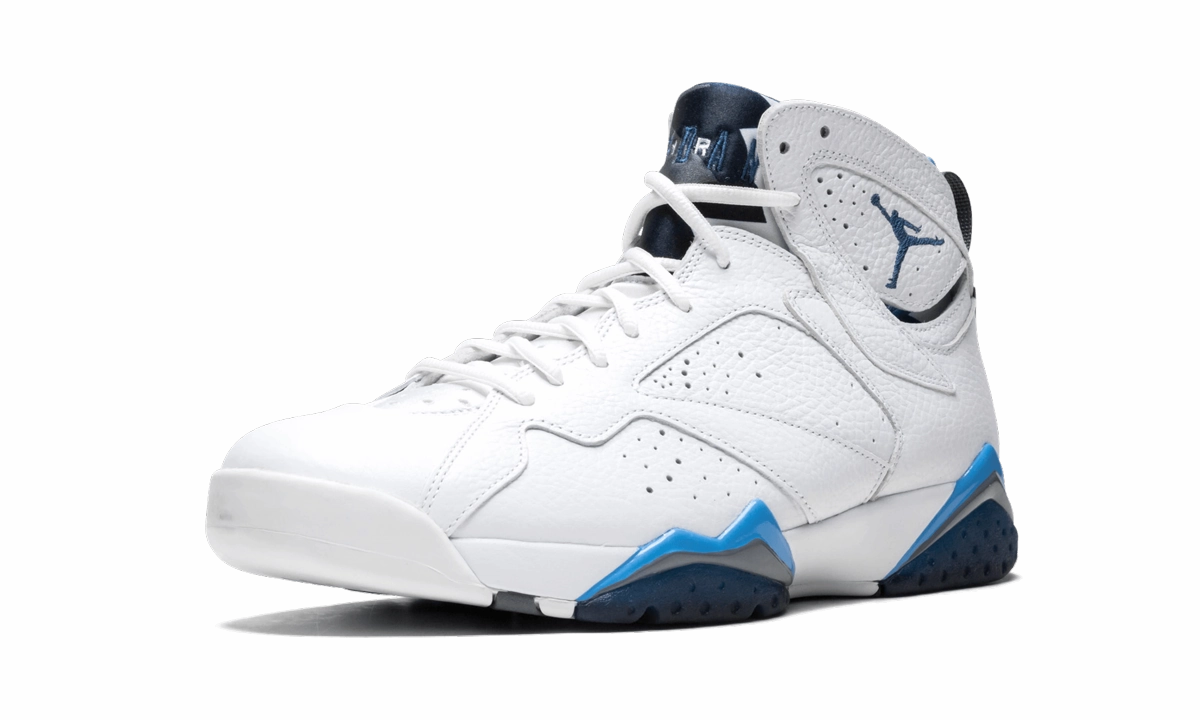 Air Jordan 7 Retro "French Blue" padded - collar running gear running in a tundra area shoes