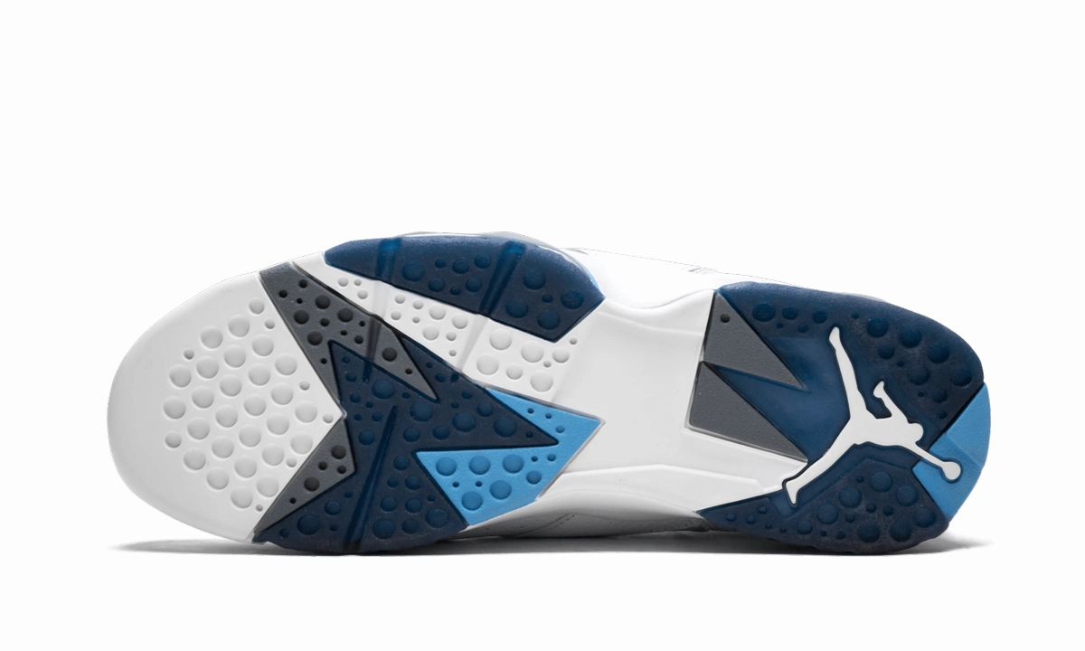 Lace Up Balance - improving Air Jordan 7 Retro "French Blue"