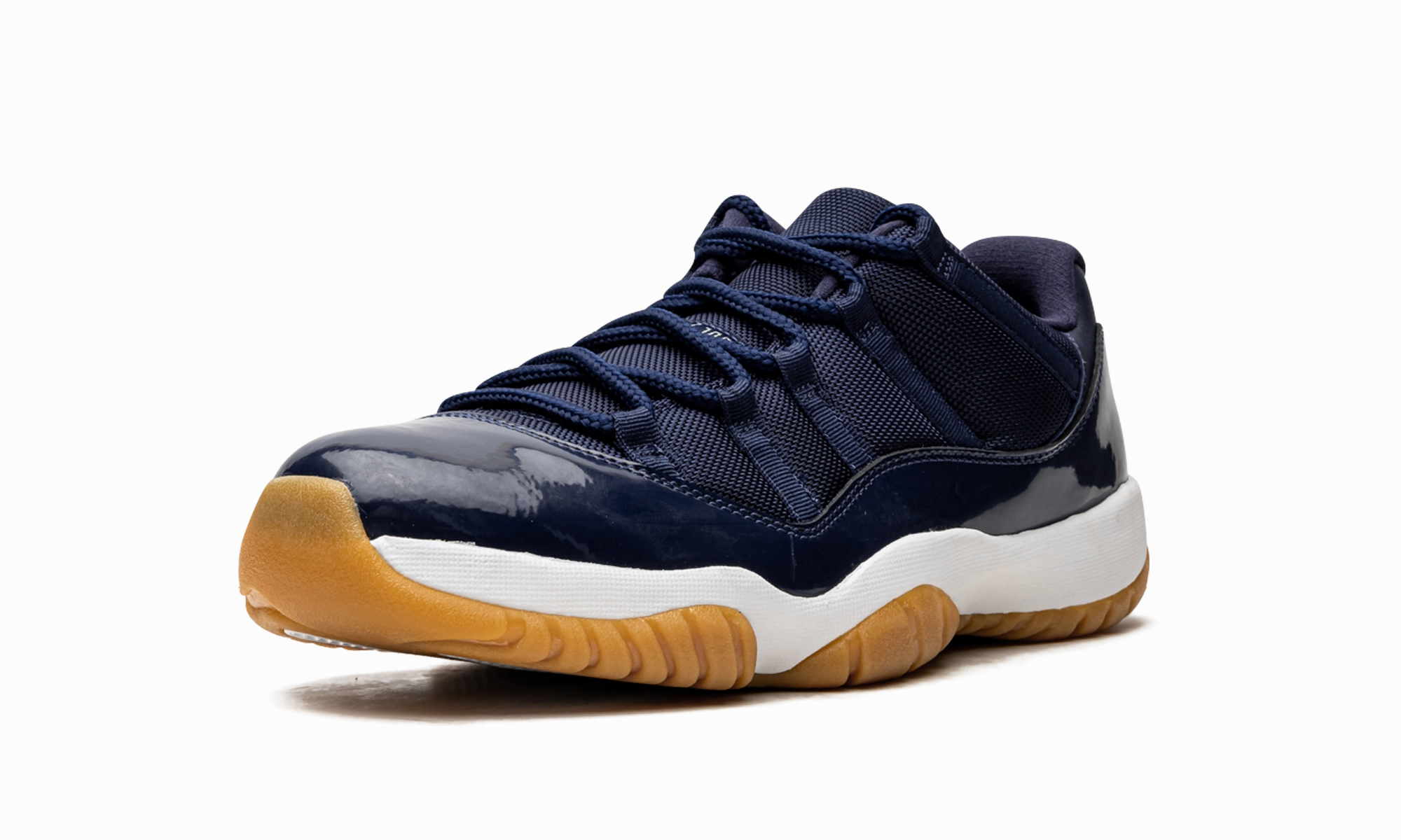 Foot Protection Air Jordan 11 Retro Low "Navy/Gum"
