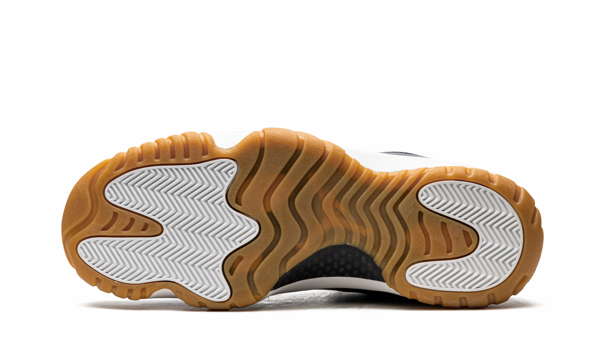 Air Jordan 11 Retro Low "Navy/Gum" Flexibility Improvement