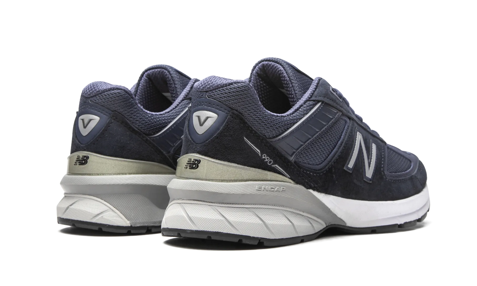 M990 "Navy" running in humid weather outdoor running option