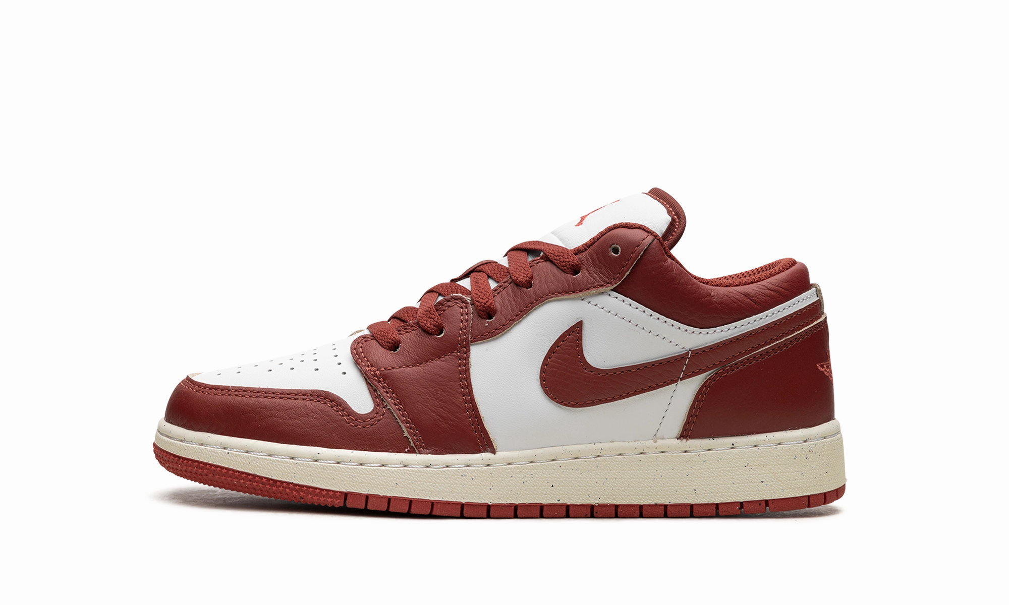 AIR JORDAN 1 LOW SE GS "DUNE RED" Casual Fit Walk Support