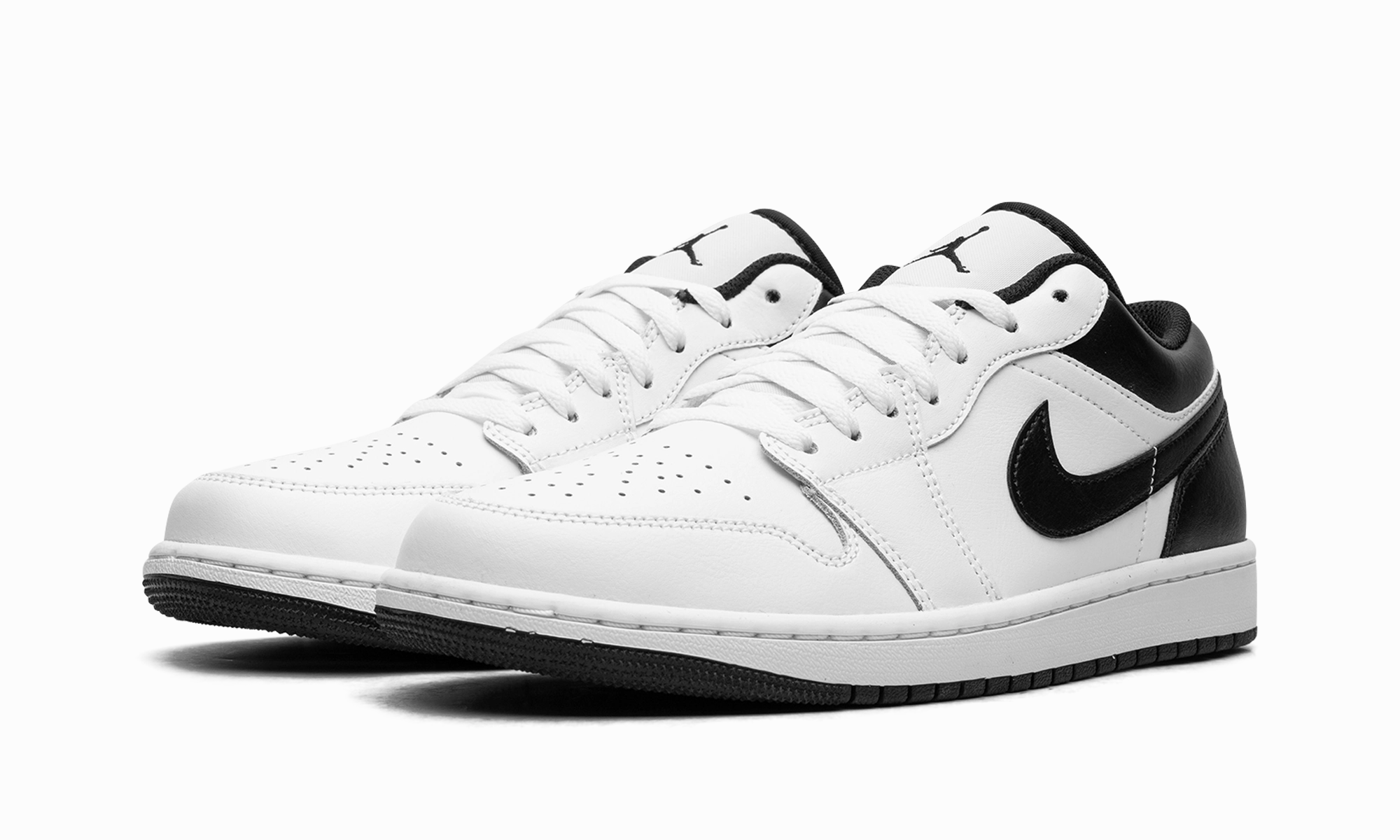 Air Jordan 1 Low "White/Black" All-purpose fit Street Chic