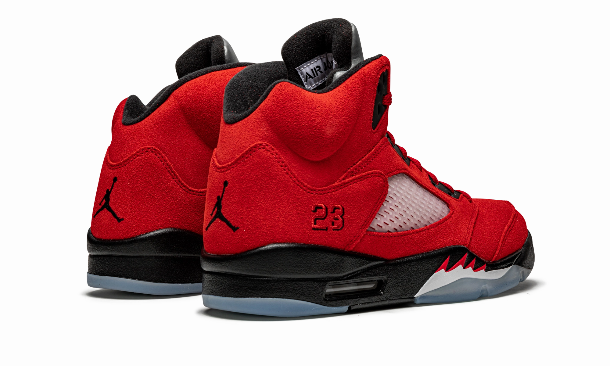 urban - climate shoes running in a historic bridge area shoes Air Jordan 5 Retro "Raging Bull 2021"