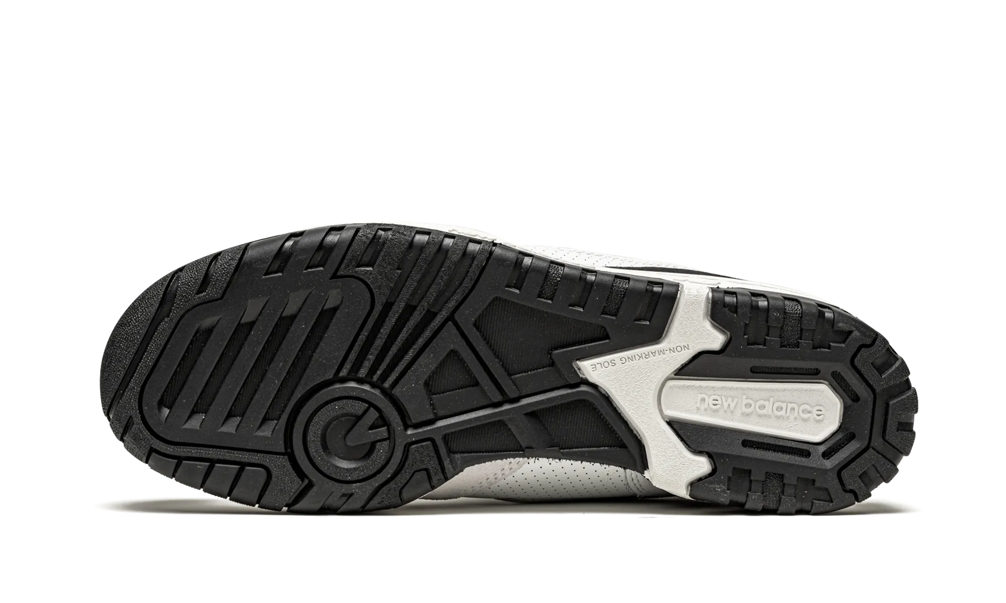 550 "White / Black" polyester - feature shoes