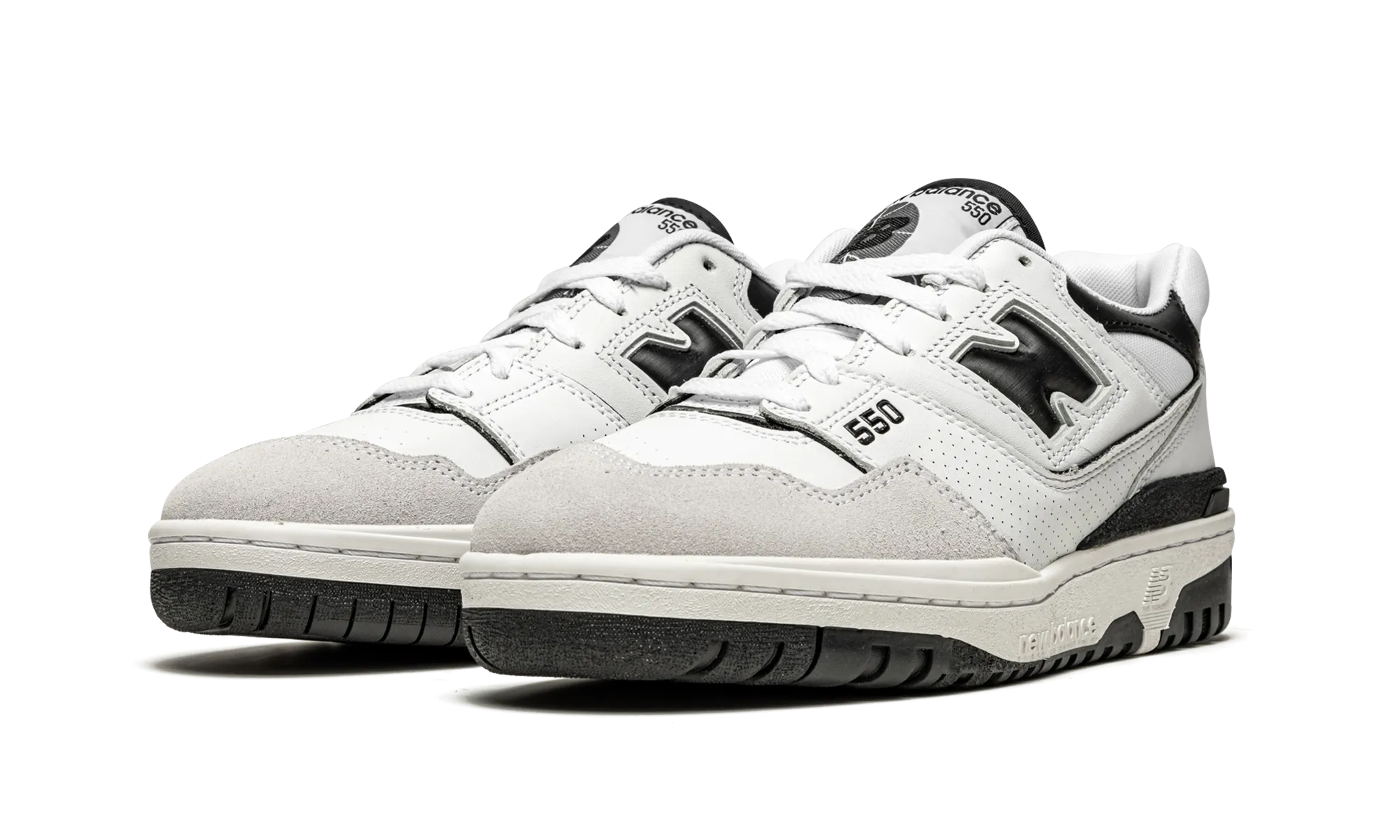 road running shoe elements 550 "White / Black"