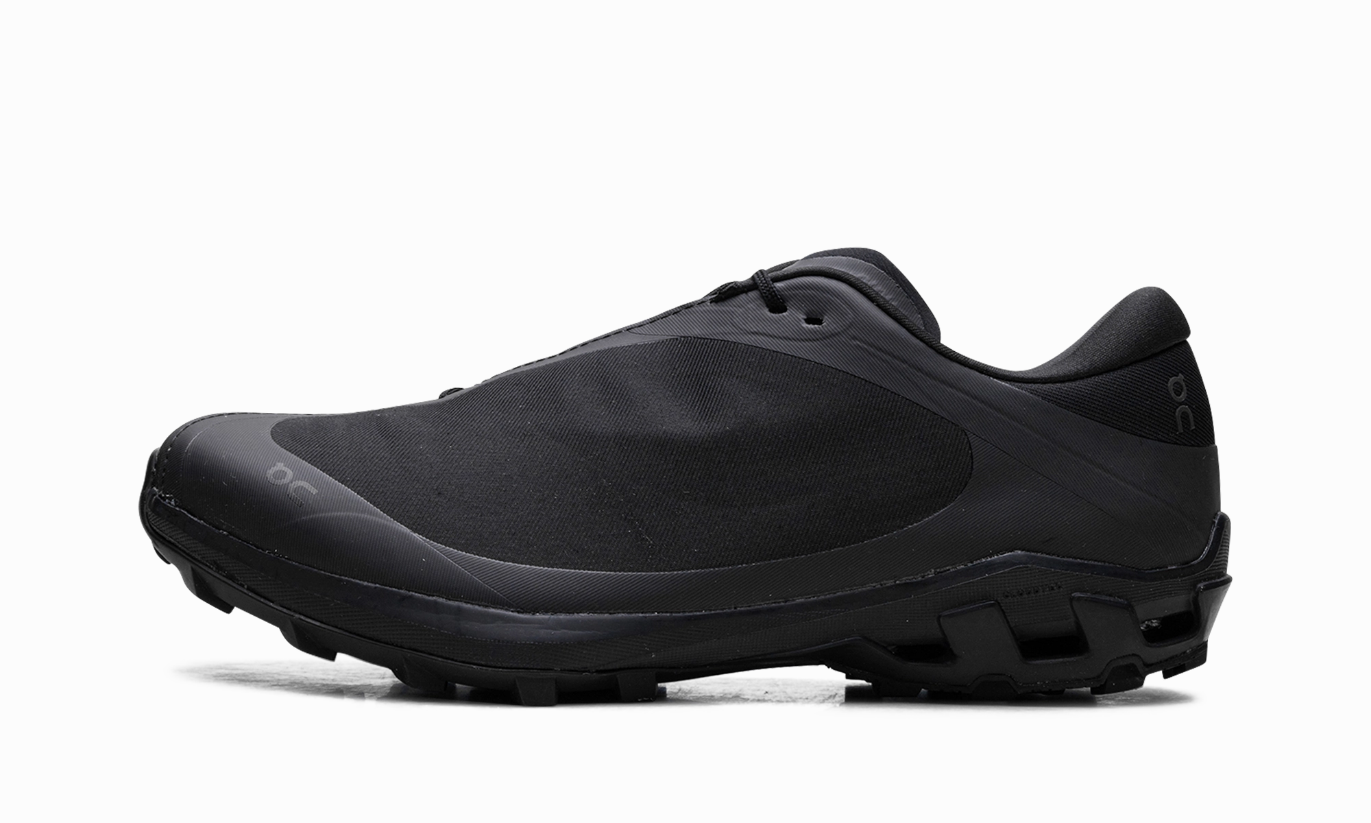 Endurance - improving running for a way to stay fit Cloudventure Peak WMNS "Post Archive Faction - Black Magnet"