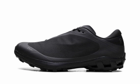 Endurance - improving running for a way to stay fit Cloudventure Peak WMNS "Post Archive Faction - Black Magnet"