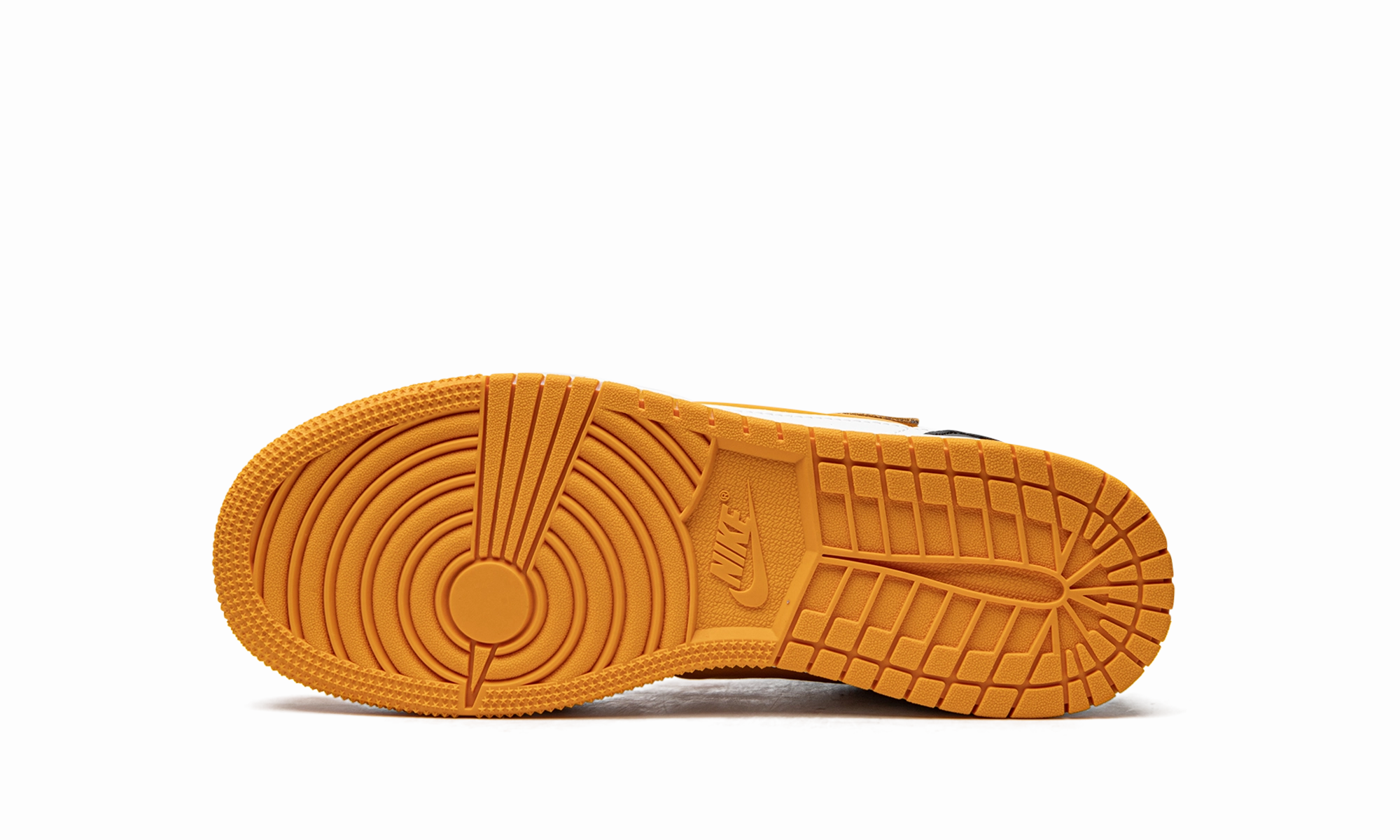 Active Steps Air Jordan 1 Low Flyease GS "Taxi"