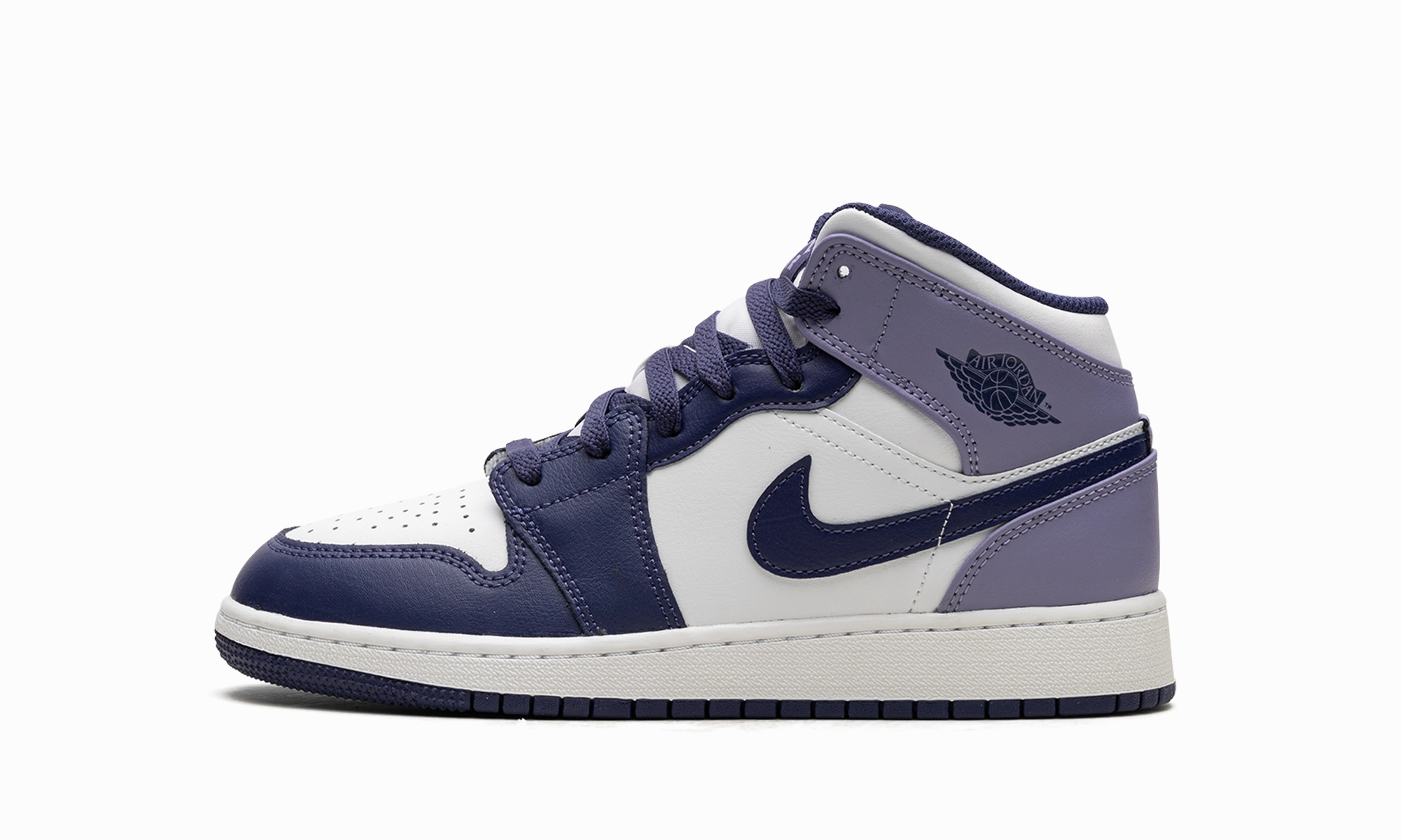 Luxurious breathability Air Jordan 1 Mid GS "Blueberry"