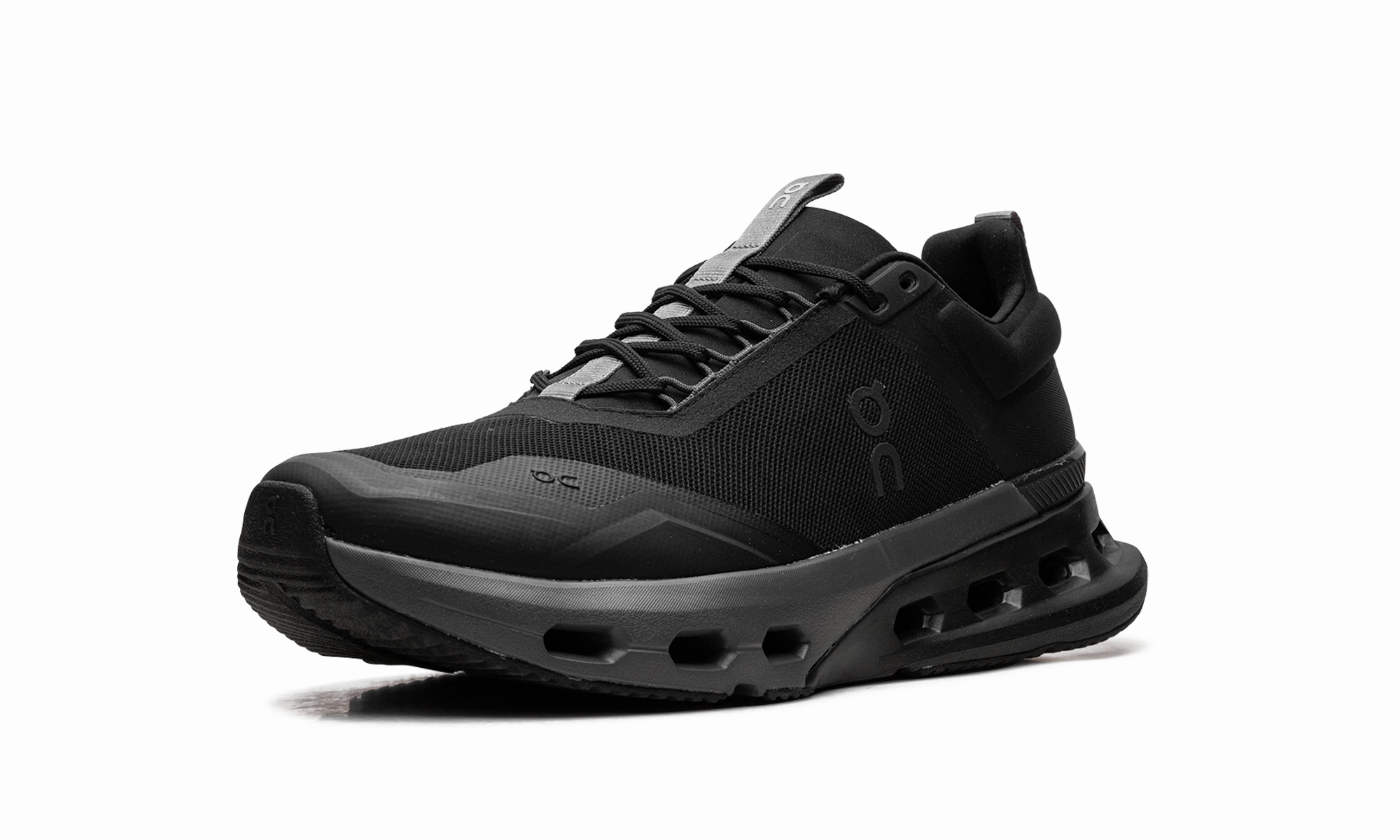 Cloudnova X "Black Eclipse" Warmup Session