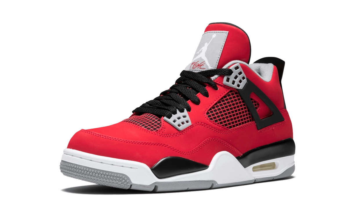 Air Jordan 4 Retro "Toro Bravo" Dynamic look