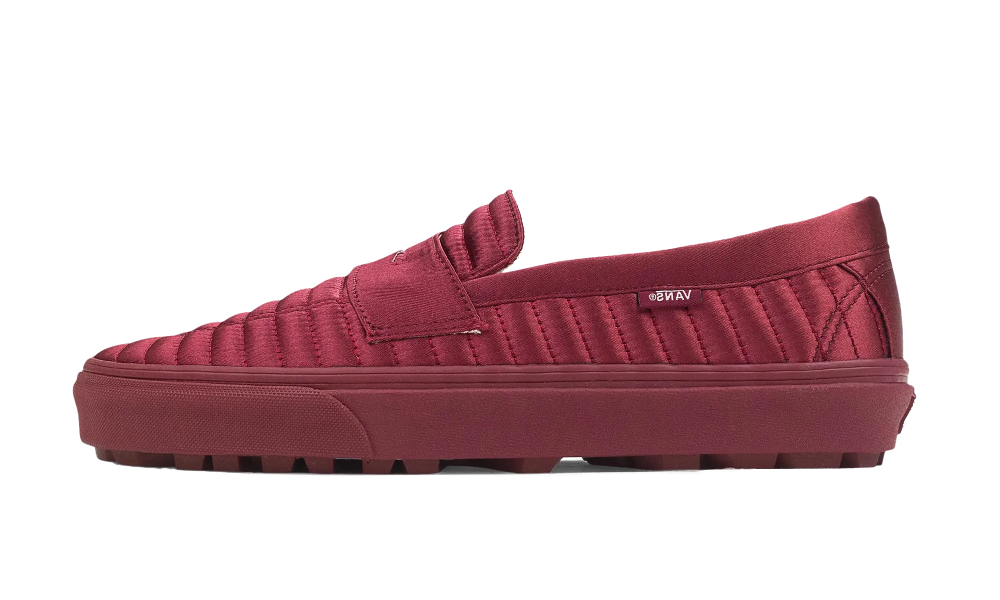 Cold Hike PADDED SLIP-ON LOAFERS "Red"