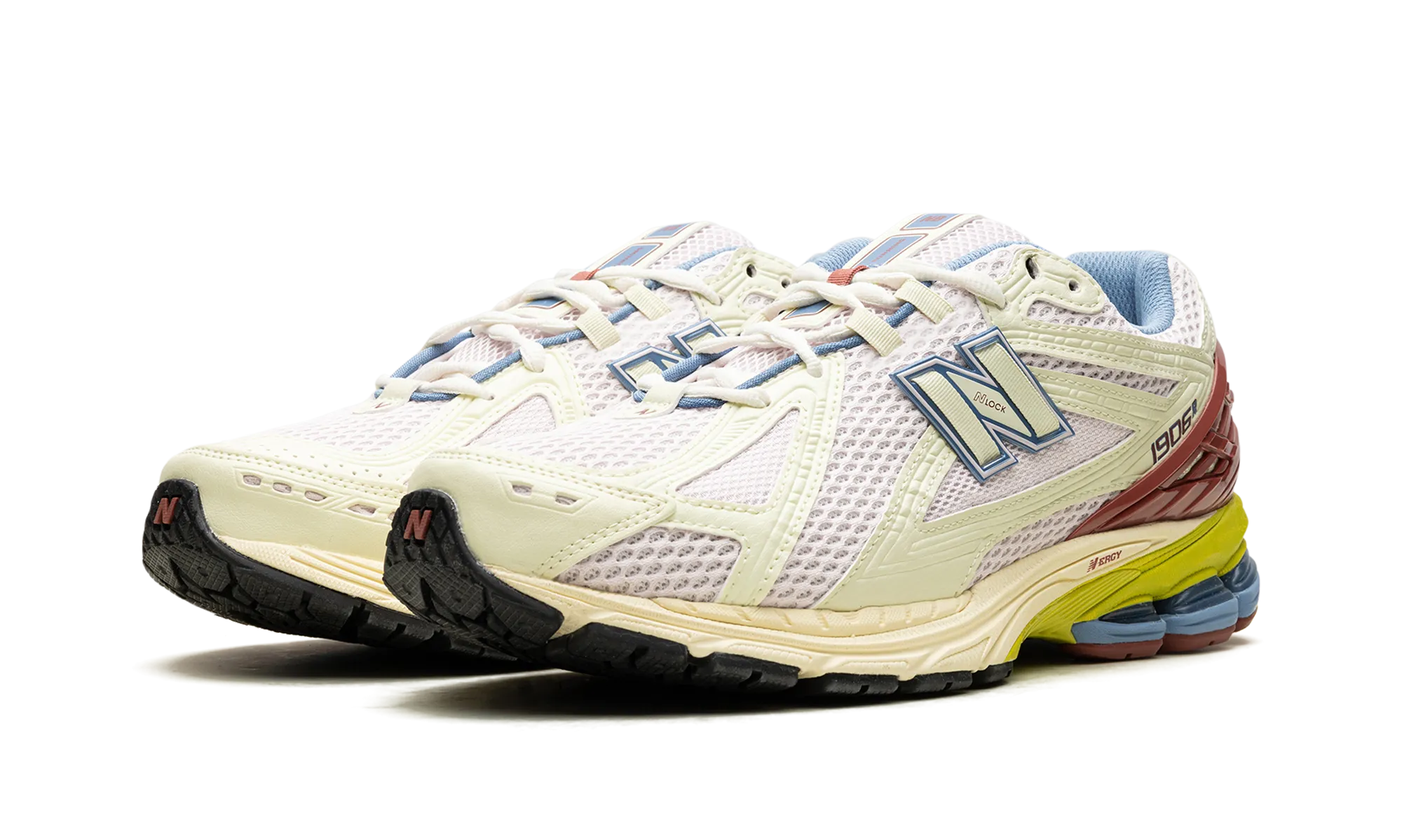 1906R "Dawn Glow/Tamarind" Sporty Look Light cushion