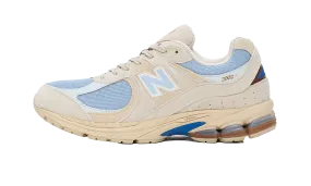 2002R "Sandstone" Campus Look Moist Dry