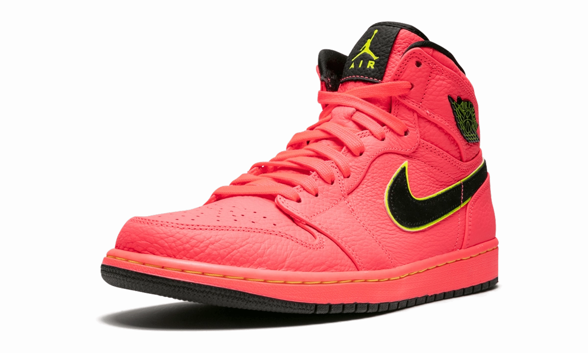 AIR JORDAN 1 RETRO PREM MNS WMNS "Hot Punch" High Mobility