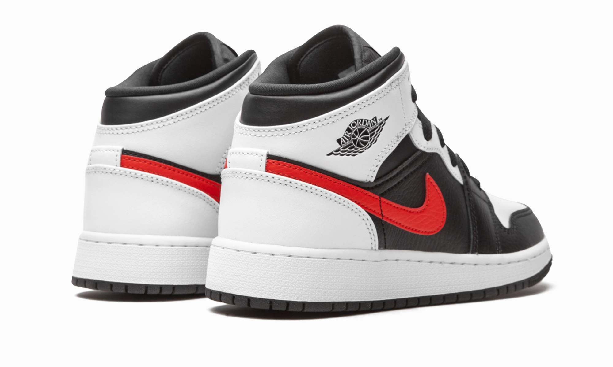 Air Jordan 1 Mid GS "Chile Red" City Motion