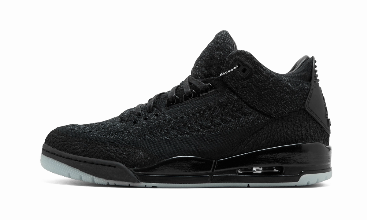 Air Jordan 3 Retro Flyknit "Black Cat" Cushion Heel