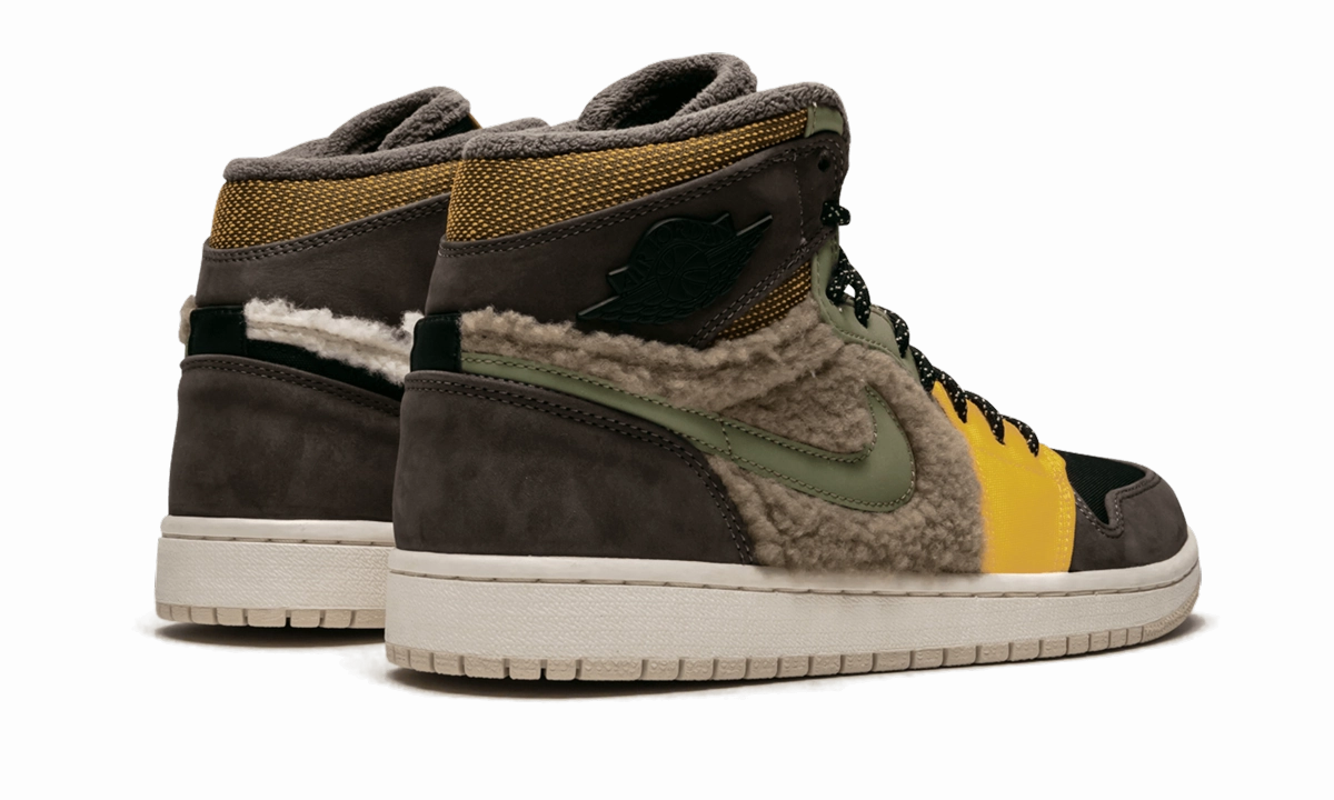 Dynamic look Active Life AIR JORDAN 1 RTR HI PREM UT WMNS